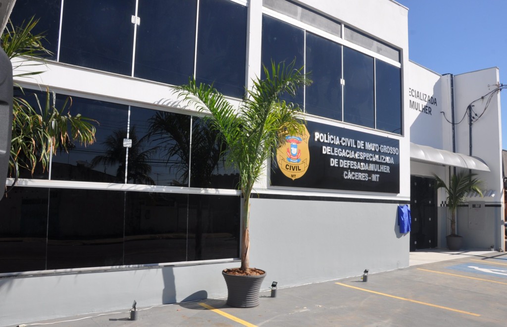 Foragido por estupro de enteada em Cáceres é preso pela Polícia Civil na beira do Rio Paraguai