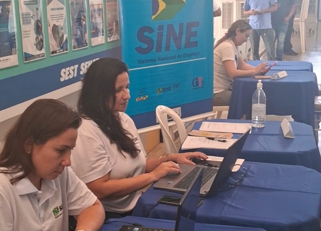 Sine Estadual realiza 45 atendimentos durante ‘Feira de Empregabilidade’
