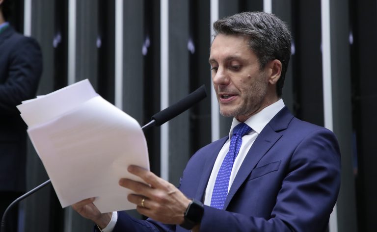 Câmara aprova regras para securitização da dívida ativa da União, de estados e municípios  Fonte: Agência Câmara de Notícias