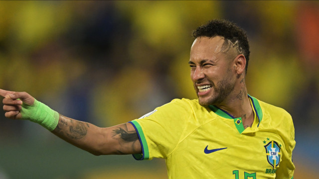 Elano lamenta ausência de Neymar na seleção: ‘É a referência e terão de jogar para ele’