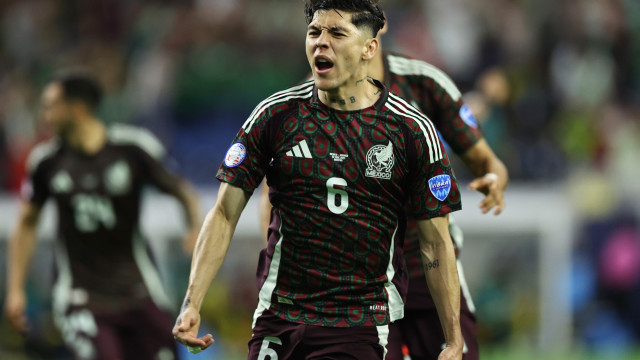México vence Jamaica em estreia na Copa América