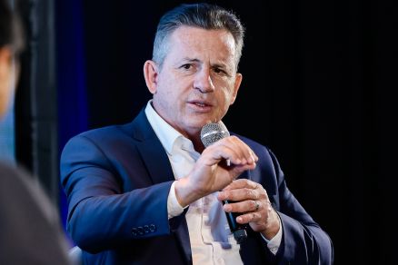 Mendes vai a Brasília para assinar venda do VLT para a Bahia