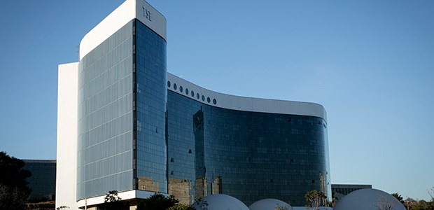 Alterada a data de realização das provas do concurso público nacional unificado pelo TSE