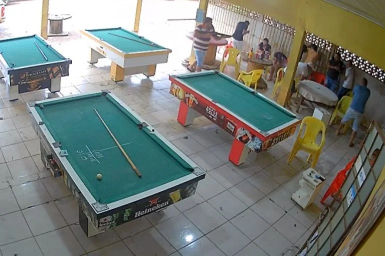 Férias de promotor antecipam júri de autor de chacina em bar