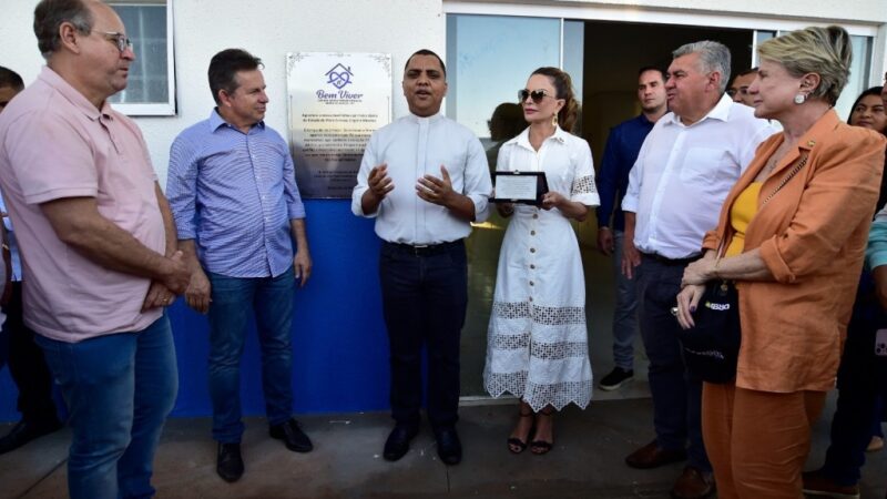 Primeira-dama de MT é reconhecida como madrinha do Lar dos Idosos de Barra do Garças que atenderá 80 pessoas
