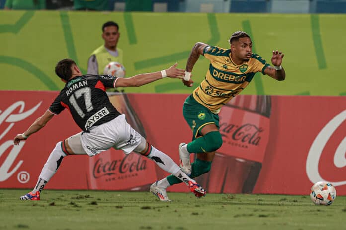 Cuiabá perde em casa para Palestino e está fora da Sul-Americana