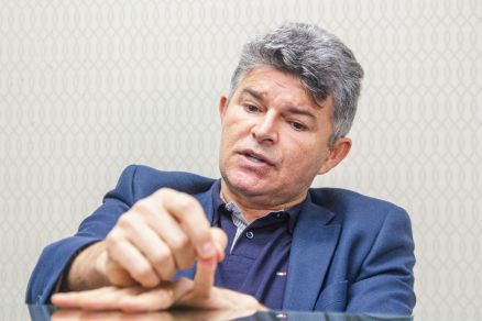 Deputado nega que filho de Bolsonaro irá concorrer em MT