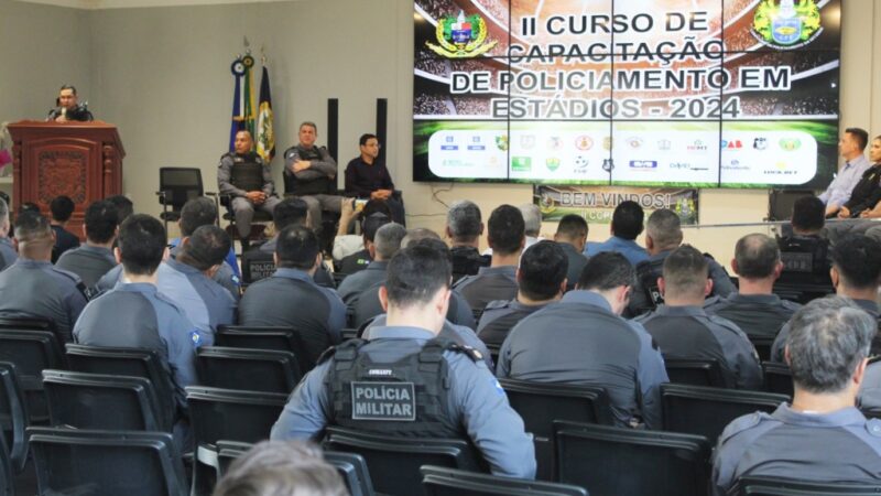 Polícia Militar realiza aula inaugural do 2º Curso de Policiamento em Estádios para 40 alunos