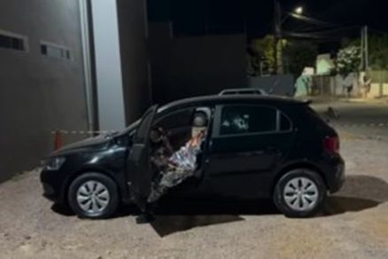 Homem é executado dentro de carro; mulher e filho ficam feridos