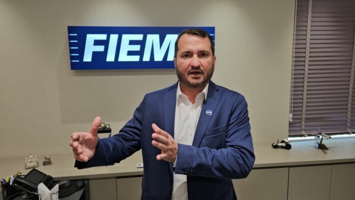 “Greve do Ibama causa colapso financeiro em empresas de exportação de madeira”, afirmam Fiemt e FNBF