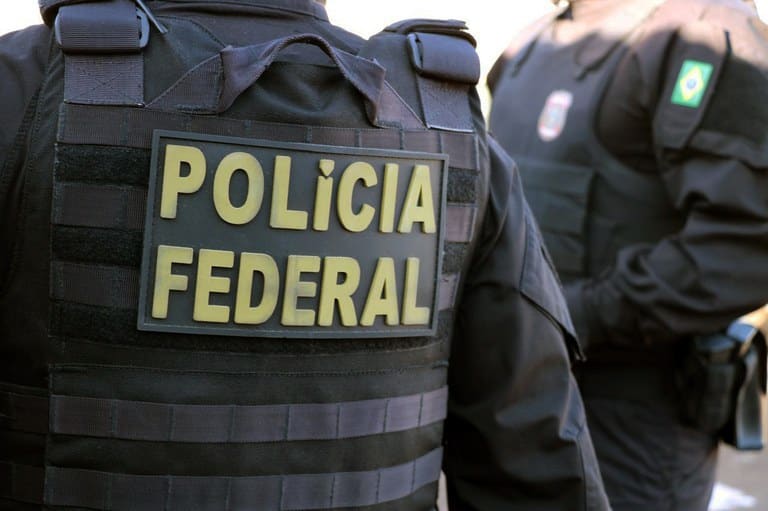 Acusado de estupro em Sorriso é detido nos EUA, deportado e preso ao chegar no Brasil