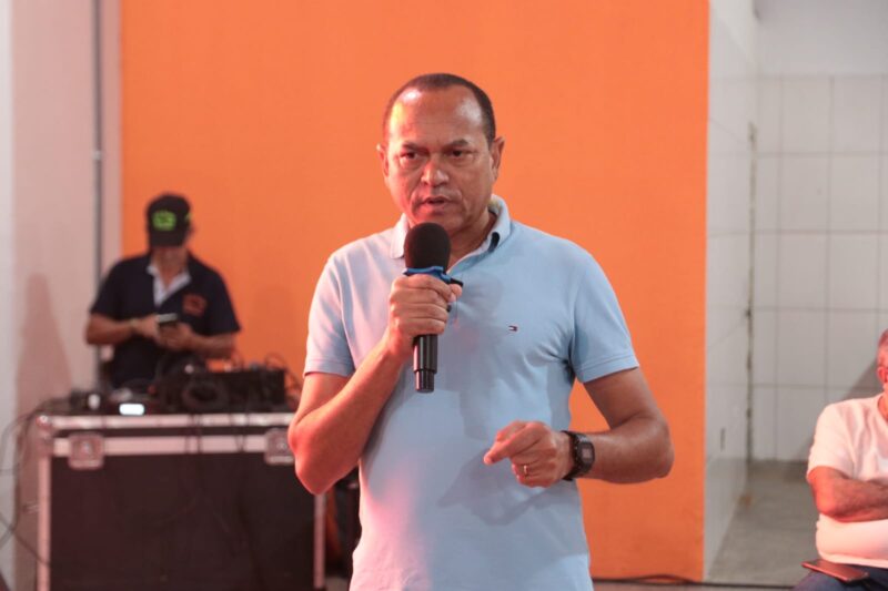 Paulo José critica tentativa de manobrar opinião pública com pesquisa fake