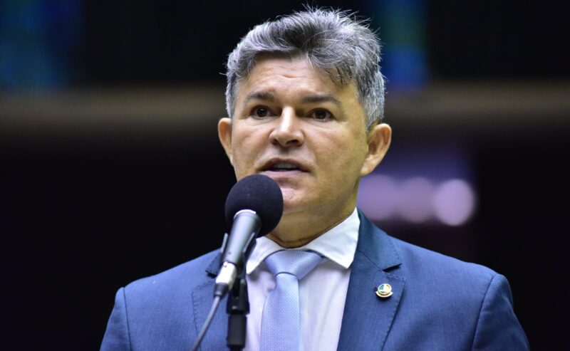 Medeiros comemora cancelamento do leilão de arroz e reforça apoio à CPI