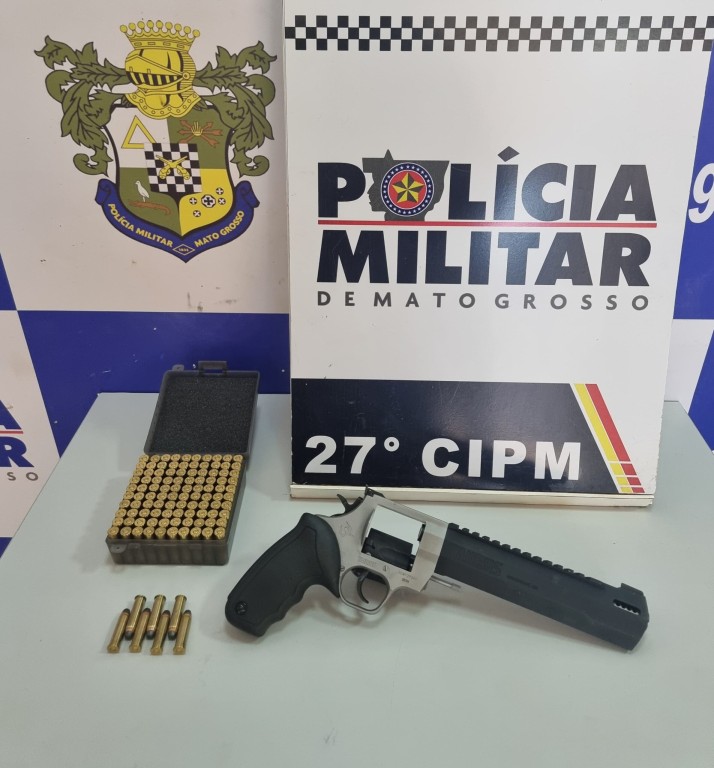 Homem é preso em flagrante pela Polícia Militar por porte ilegal de arma de fogo