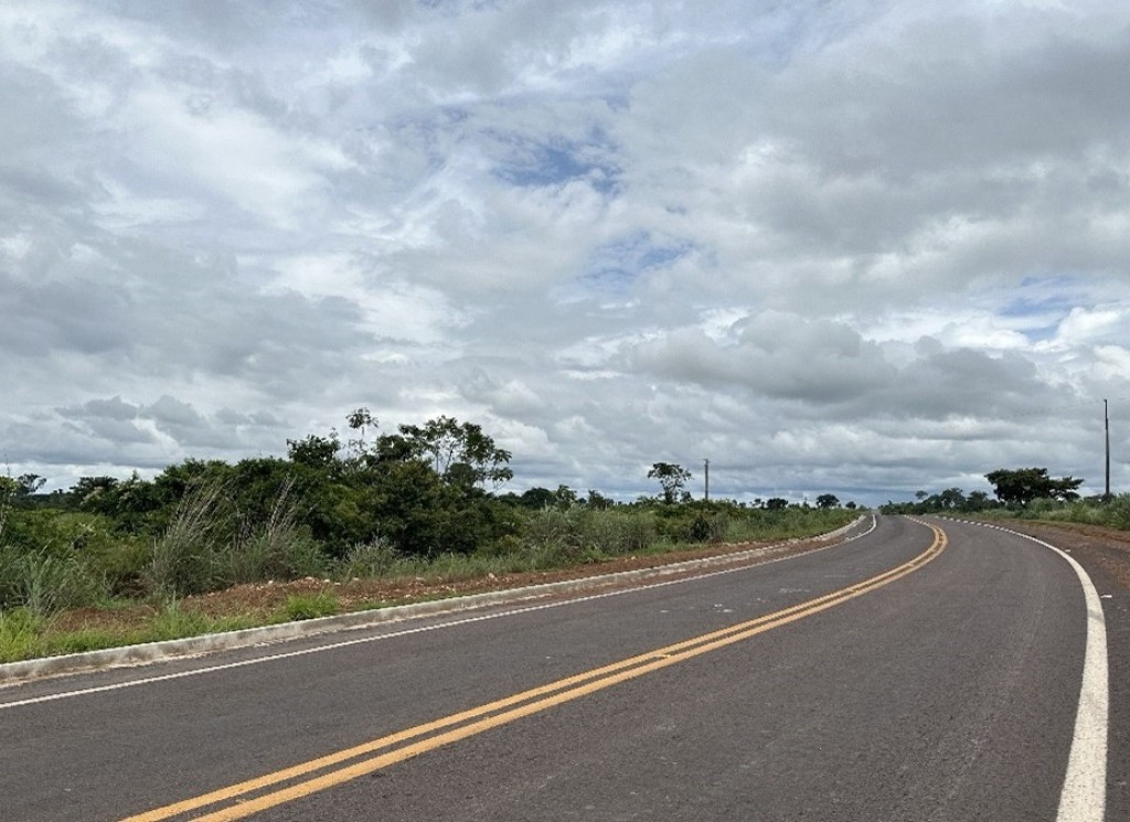 Governo asfalta MT-413, melhora acesso à Santa Terezinha e evita isolamento do município
