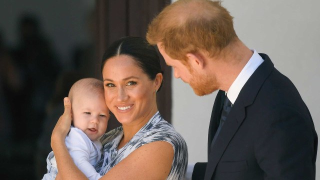Thomas Markle volta a criticar Meghan e Harry publicamente; entenda