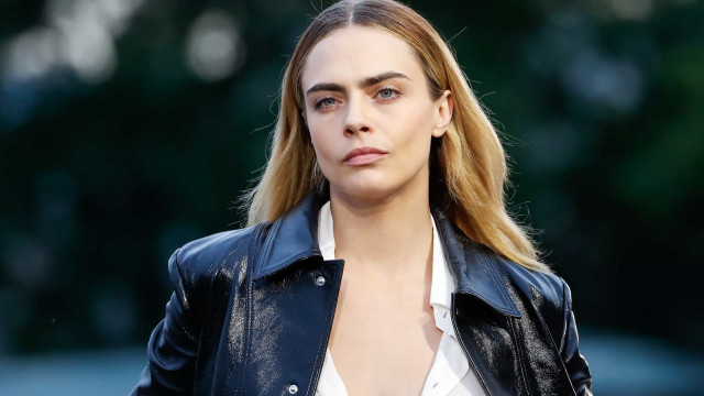 Cara Delevingne diz que ficou bêbada pela primeira vez aos oito anos