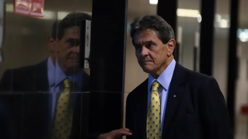PGR defende manter prisão de Roberto Jefferson