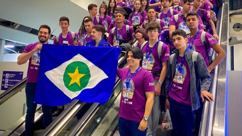 Estudantes da rede estadual selecionados para o 2º Intercâmbio MT no Mundo viajam no dia 05 de outubro