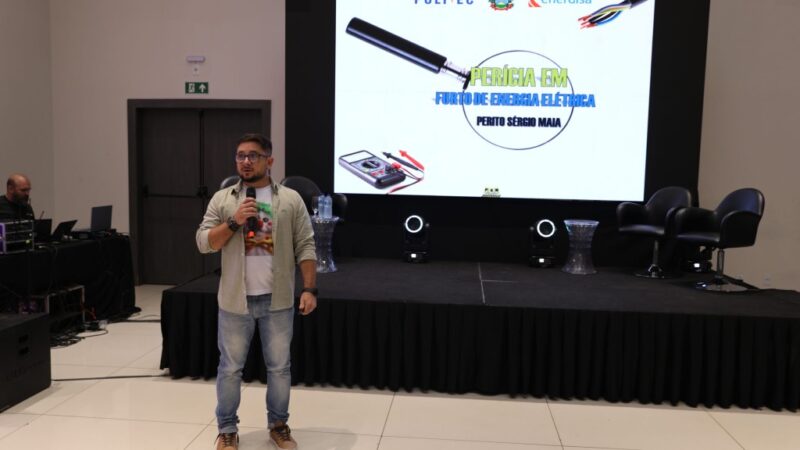 Peritos participam de capacitação para o combate a furto e fraudes de energia elétrica