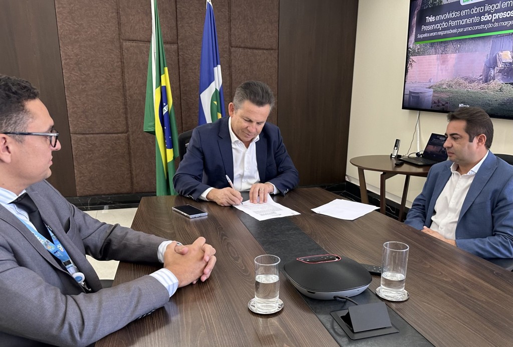 Governador anuncia investimento de R$ 10 milhões para construção de moradias populares em Cuiabá