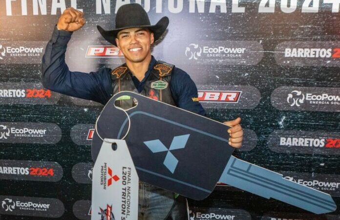 Peão de Paranaíta/MT vence campeonato brasileiro da PBR 2024 em Barretos, SP