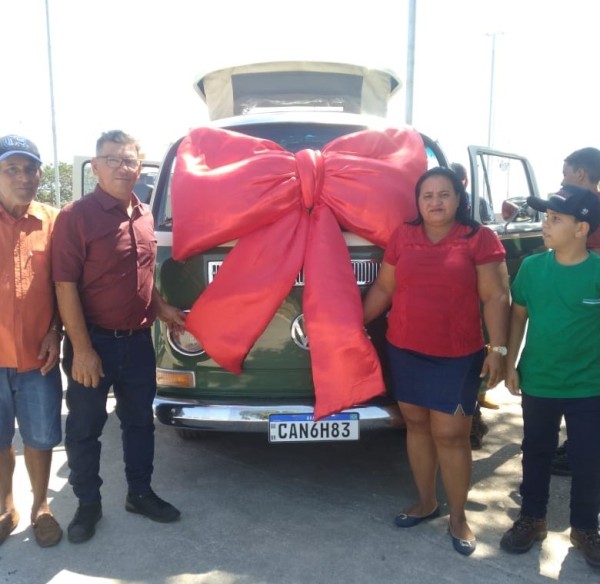 Colidense recebe motorhome que ganhou em sorteio avaliado em R$200 mil