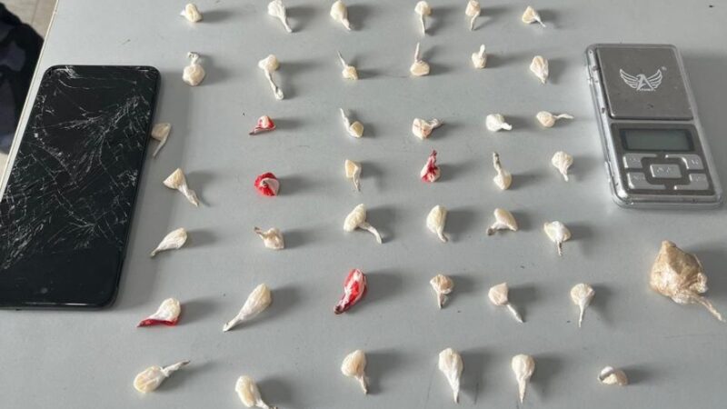Força Tática prende homem com 49 porções de pasta base em Alto Araguaia