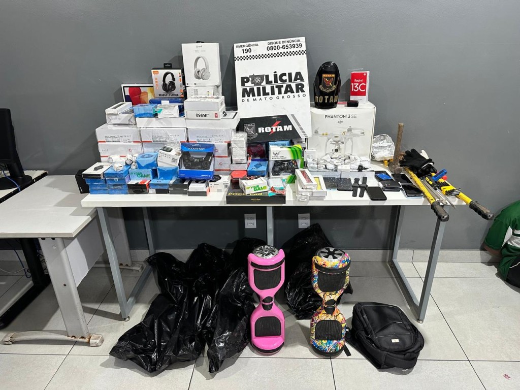 Rotam intercepta quadrilha e recupera produtos eletrônicos furtados de loja de Tangará da Serra