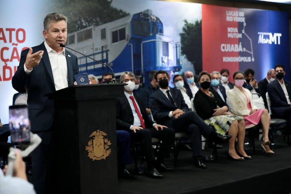 Contrato entre Governo de MT e Rumo já prevê chegada dos trilhos de ferrovia até Cuiabá