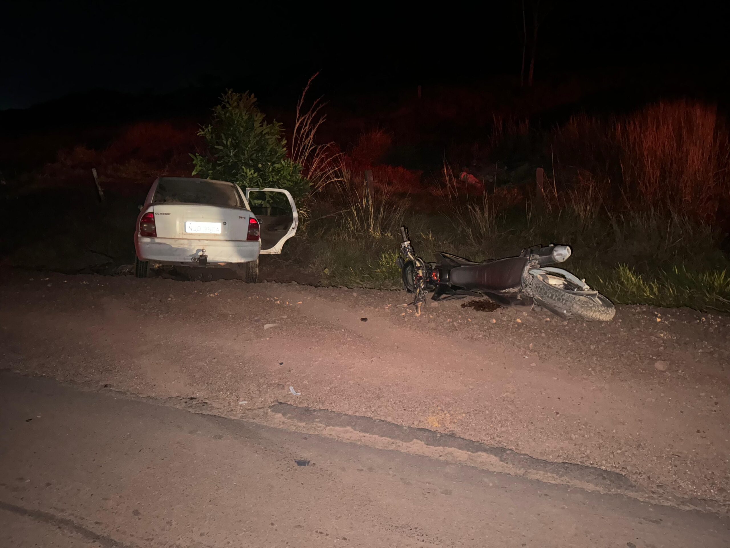 Dois morrem após colisão envolvendo moto e carro na 163 em Guarantã
