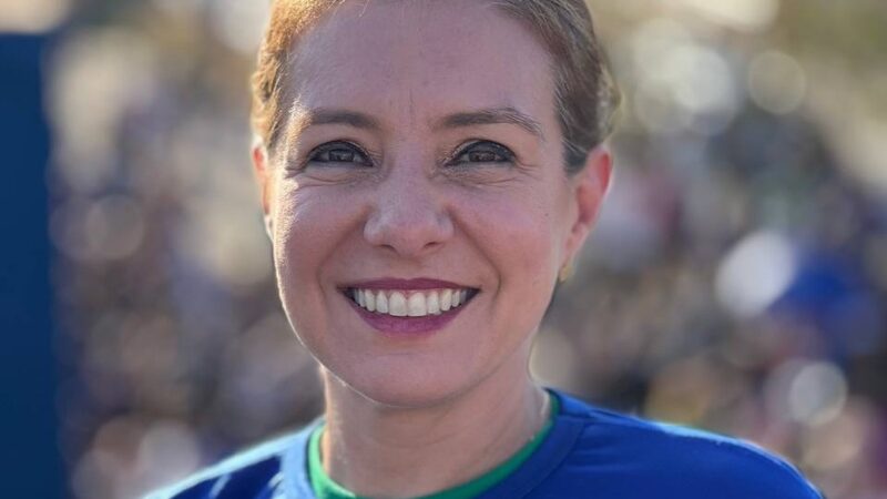Várzea Grande-PL protocola candidatura de Flávia Moretti e apresenta plano de governo