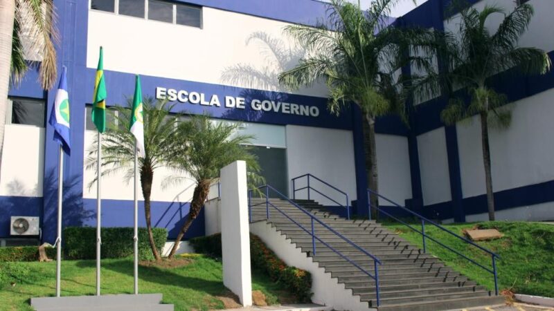 Escola de Governo de MT está com inscrições abertas para capacitação em direito da administração pública