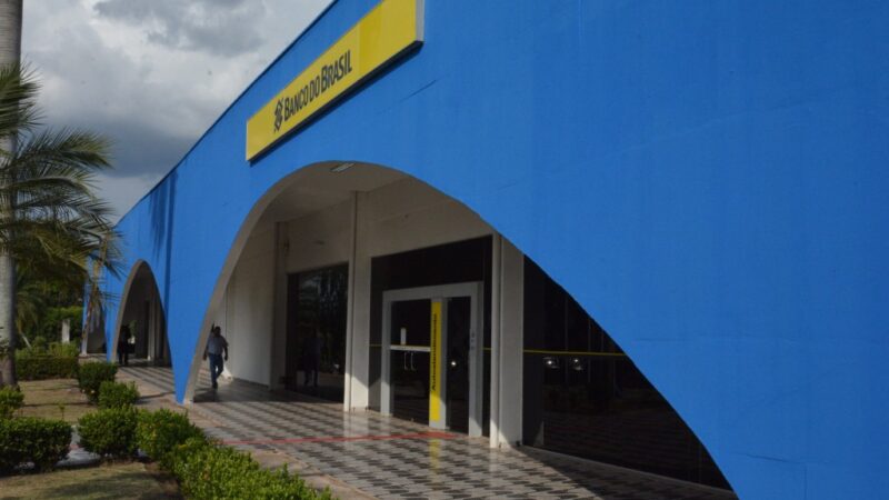 Governo de MT paga salário dos servidores estaduais nesta sexta-feira (30)
