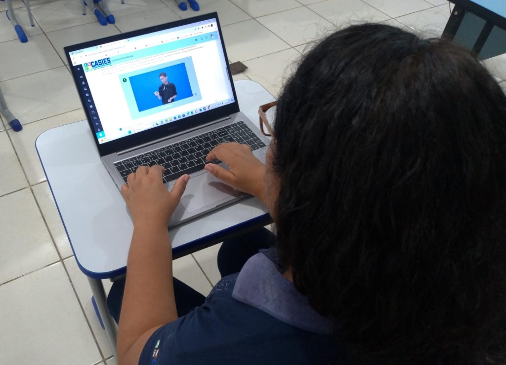 Seduc abre inscrições para certificar novos intérpretes de Libras para as escolas da Rede Estadual