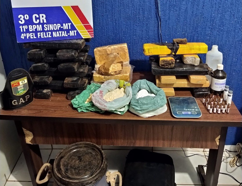 Patrulha Rural apreende 32 tabletes de drogas e prende casal por tráfico