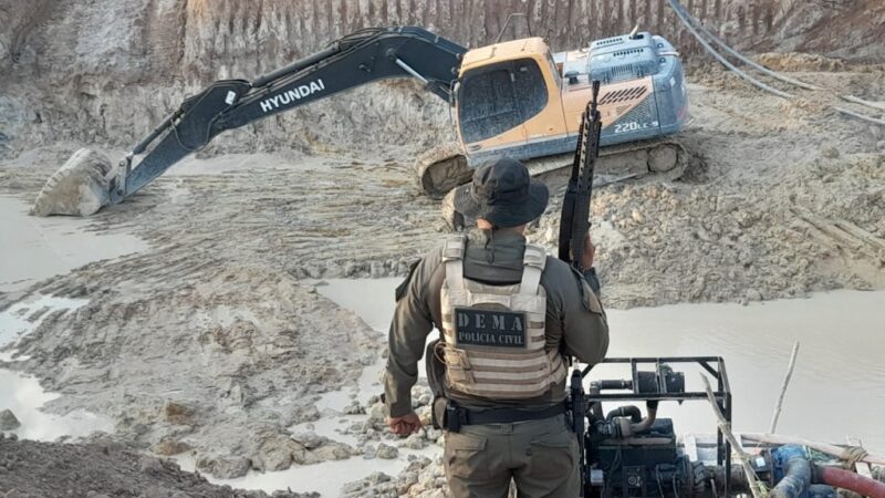 Polícia Civil atua em operação para fiscalização em áreas de garimpo no norte de MT