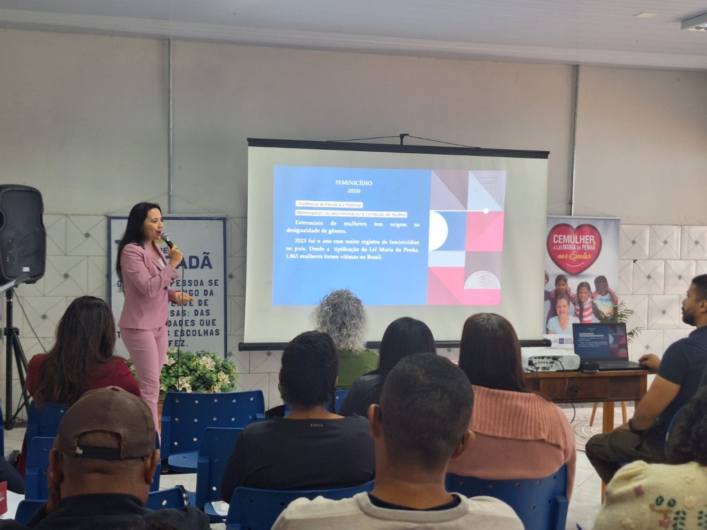 Rede Cidadã oferece palestra de  enfrentamento à violência contra a mulher