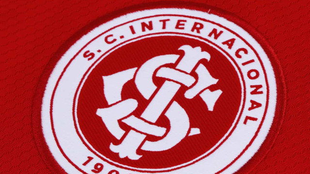 Inter vira sobre o Juventude em jogo atrasado do Brasileirão e volta a vencer após 12 jogos