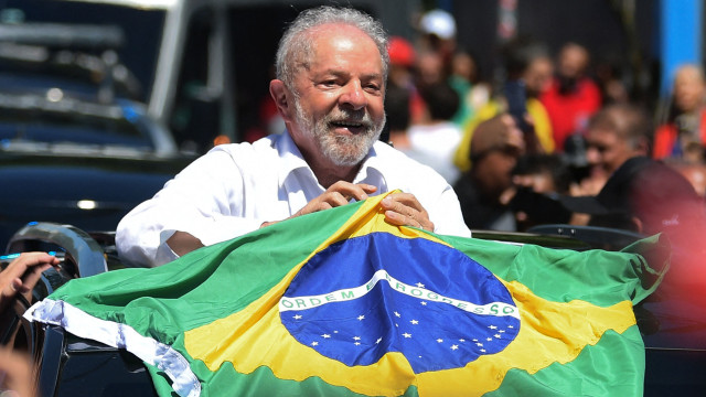 Lula parabeniza Rebeca por ouro em Paris: ‘Maior medalhista olímpica’
