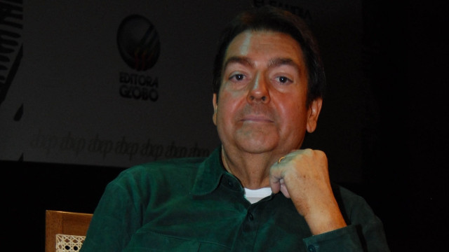 ‘Silvio veio com uma missão: trazer alegria’, diz Faustão
