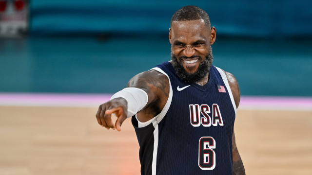 Curry, LeBron e Durant garantem em Paris-2024 a hegemonia dos EUA no basquete masculino