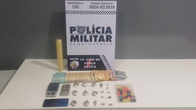 Força Tática prende em flagrante jovem por tráfico e apreende 18 porções de maconha