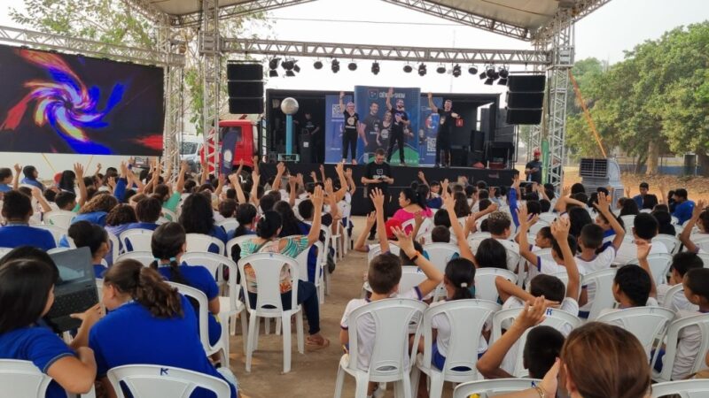 Seciteci recebe mais de 1,6 mil alunos no Palco da Ciência em Cáceres