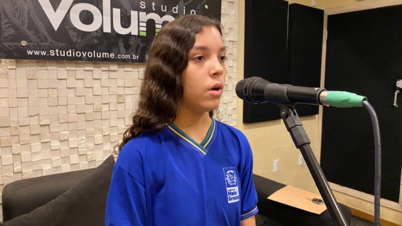 “A música nos ajuda no desenvolvimento nos estudos e pessoal”, conta estudante que está em competição da Seduc