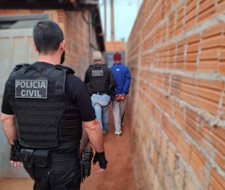 Polícia Civil cumpre seis mandados contra grupo envolvido em sequestro e morte de vítima na fronteira