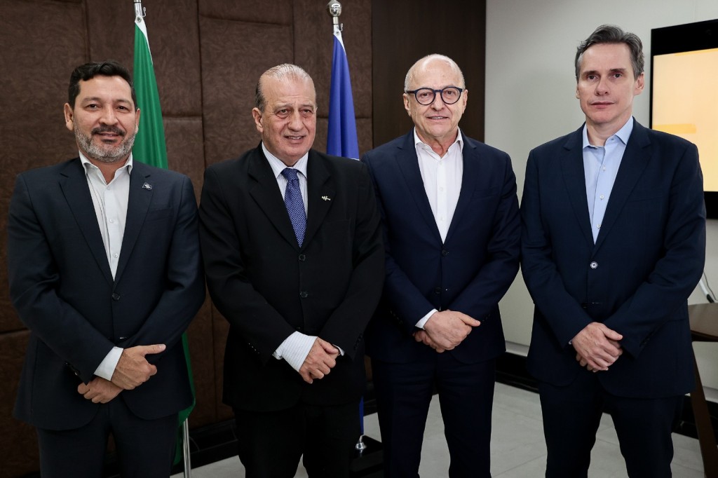 “Postura proativa do Governo de MT demonstra compromisso com o desenvolvimento sustentável”, afirma ministro do TCU
