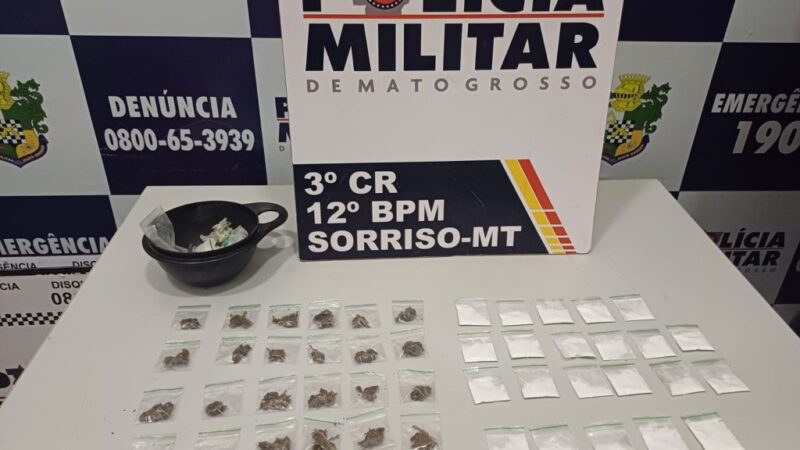 PM detém dupla por tráfico e apreende 50 porções de maconha e cocaína