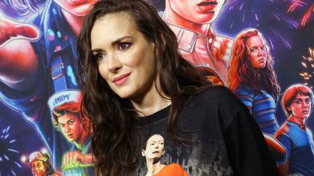 Winona Ryder diz que assédios motivaram seu afastamento do cinema