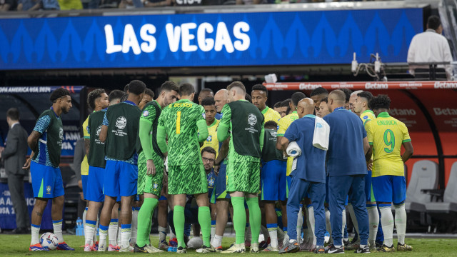 Seleção brasileira recebe o Equador com foco em recuperação nas Eliminatórias da Copa